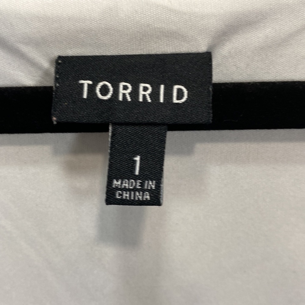 Torrid blue white shabby chic dress cottage core midi dress - Picture 3 of 11